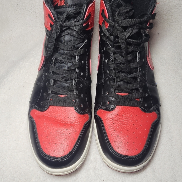 Nike Air Jordan Men's Shoes Sneakers Black Varsity Red Size 11 - Picture 4 of 9